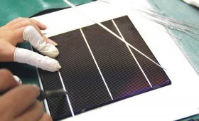 <b>Solar cell module</b>